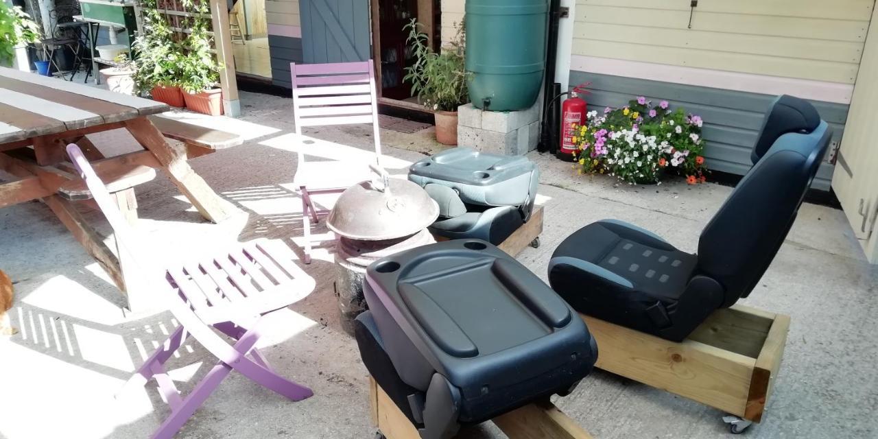 Ostello Eden'S Yard Backpackers St Austell Esterno foto